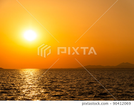 從天王崎公園眺望初夏的霞浦夜景 90412069