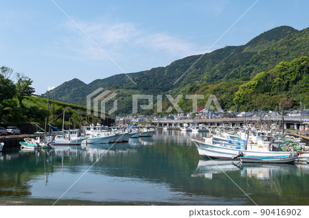 Yui, a post town on the Tokaido, May scenery 90416902