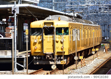 2021. Scenery of the Seto Ohashi Line from Kojima Station to Okayama Station 90418160