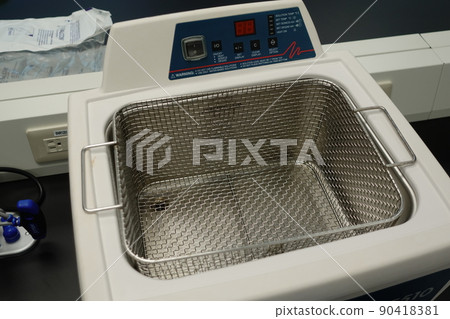 Ultrasonic oscillator 90418381