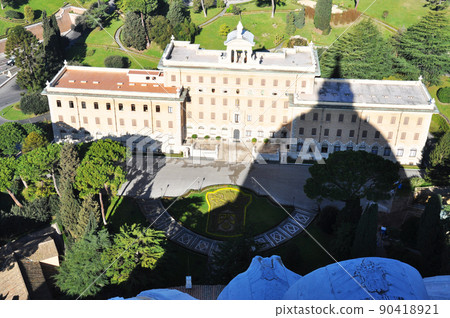 意大利 羅馬 世界遺產 梵蒂岡 聖彼得大教堂 沖天台 梵蒂岡市政廳 意大利 羅馬 世界遺產 梵蒂岡 聖彼得大教堂 沖天台 梵蒂岡市政廳 90418921