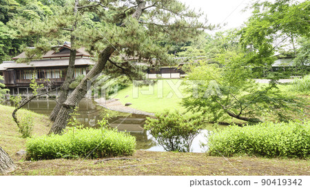 三溪園，位於神奈川縣橫濱市中區本牧的風景區，新鮮的綠色令人眼花繚亂 90419342