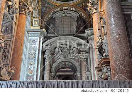 Italy Rome World Heritage Vatican City St. Peter's Basilica Chancel The landscape of the side corridor seen from the nave Italy Rome World Heritage Vatican City St. Peter's Basilica Chancel The landscape of the side corridor seen from the nave 90420145