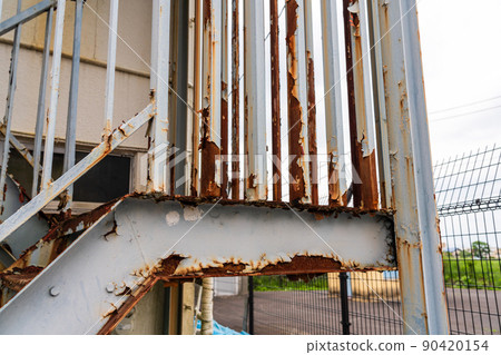 Rusted stairs apartment Rusted stairs apartment 90420154