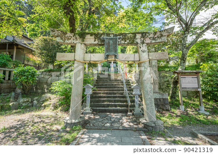 Hot spring shrine Onsen shrine hot spring Hot spring shrine Onsen shrine hot spring 90421319