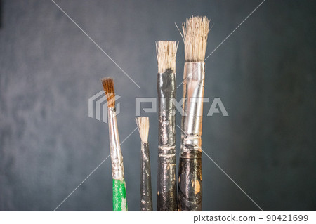 Used brush Used brush 90421699