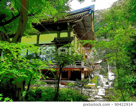 Myohoji Temple in early summer 90422914