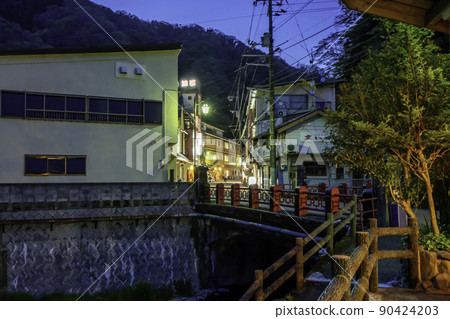 岡山縣真庭市湯原溫泉津津橋 90424203