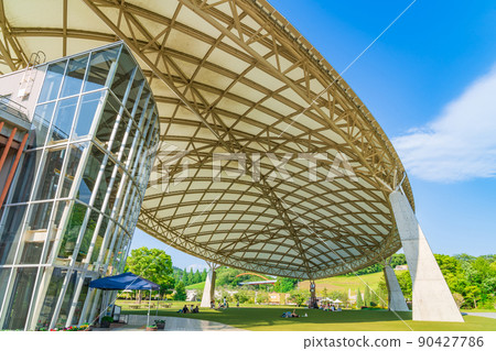 Kuragaike Park, a landscape full of greenery <Toyota City, Aichi Prefecture> 90427786
