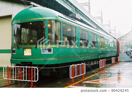 24系客車停在車廠（夢空間組織） 90429245