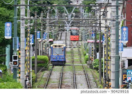 <Tokyo> Tokyo Sakura Tram (Toden-Arakawa Line) Gakushuinshita <Tokyo> Tokyo Sakura Tram (Toden-Arakawa Line) Gakushuinshita 90429916