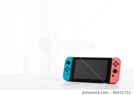 Game console-white background- Game console-white background- 90431722