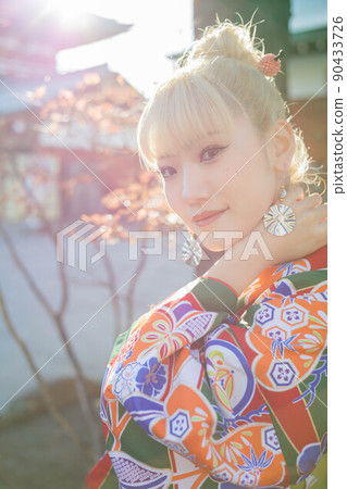 Kimono woman portrait Kimono woman portrait 90433726