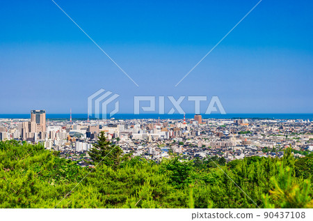 從金澤Utatsuyama金澤站·縣政府區查看 90437108