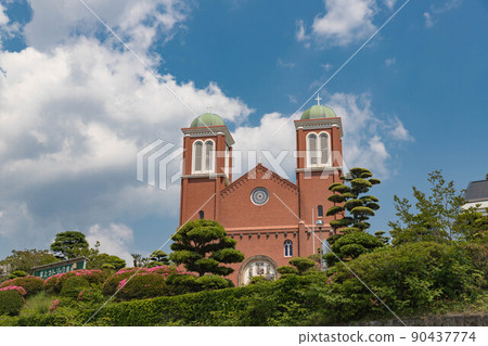 鮮綠的浦上天主堂 90437774