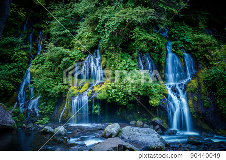 “山梨縣”蒼龍瀑布 90440049