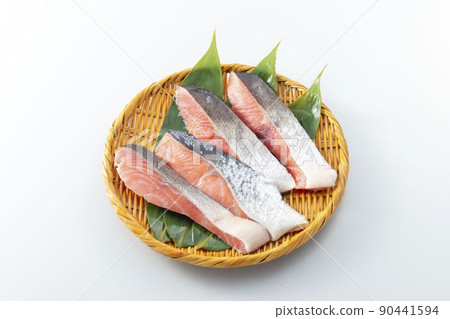 Fresh and delicious salmon fillet Fresh and delicious salmon fillet 90441594