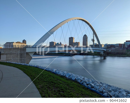 scenic views around des moines iowa city downtown scenic views around des moines iowa city downtown 90441602