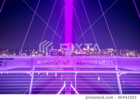 des moines iowa usa women of achievement bridge des moines iowa usa women of achievement bridge 90442003