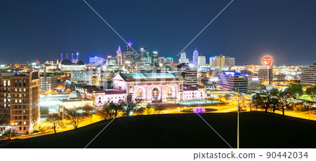kansas city cityscape skyline at night 90442034