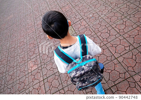 younger, elementary student, primary school child 90442748