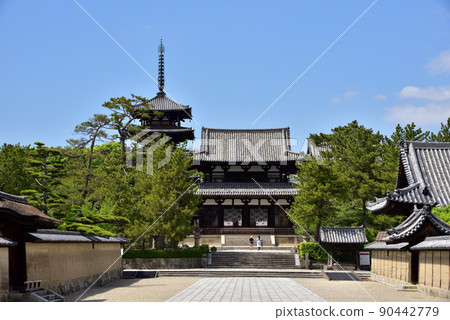 新鮮的綠色法隆寺 90442779