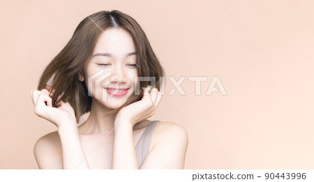 Female hair care image Female hair care image 90443996