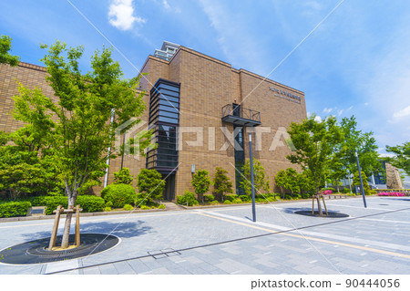大阪市立東洋陶瓷博物館 新鮮的綠色季節 90444056