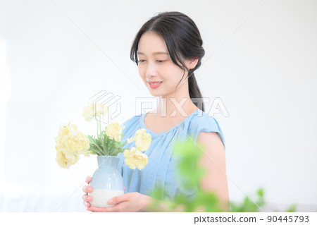 綻放的女人 90445793