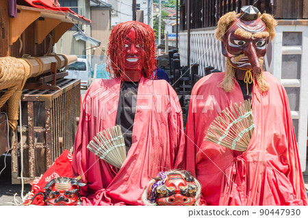 Arimatsu's Shojo and Tengu (Arimatsu Shibori Festival) Arimatsu's Shojo and Tengu (Arimatsu Shibori Festival) 90447930