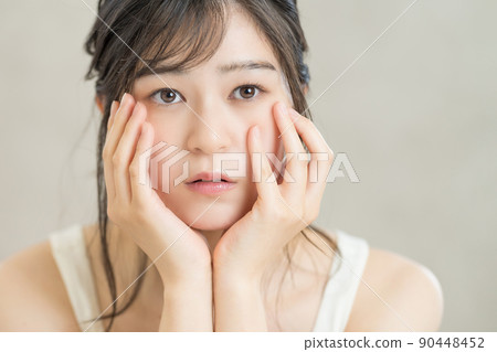 年輕女子的美麗 90448452