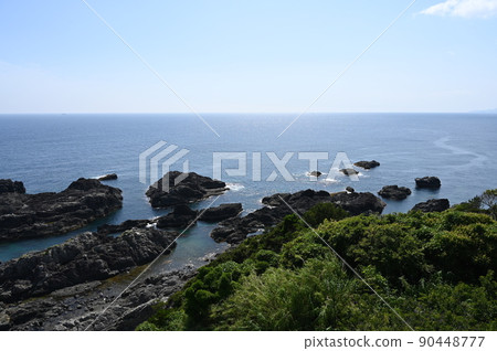 春天紀伊半島海岸線 90448777