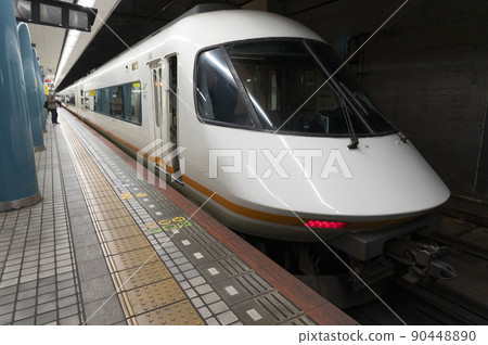 21000系列城市班輪（大阪難波） 90448890