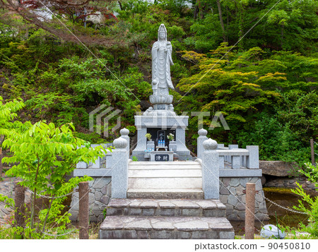Zenkoji Daihongan Betsuin Castle Izumiyama Kannonji [Mizuko Kannon] 90450810