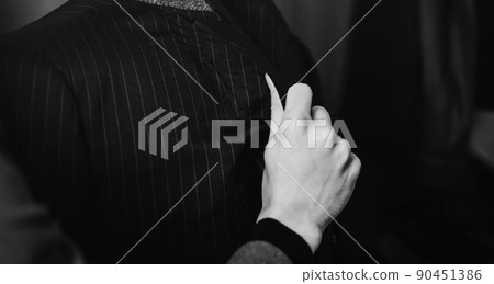 professional tailor in atelier 90451386