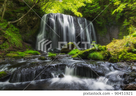 Inawashiro Town, Fukushima Prefecture Fresh green Tatsuzawafudo Falls Inawashiro Town, Fukushima Prefecture Fresh green Tatsuzawafudo Falls 90451921