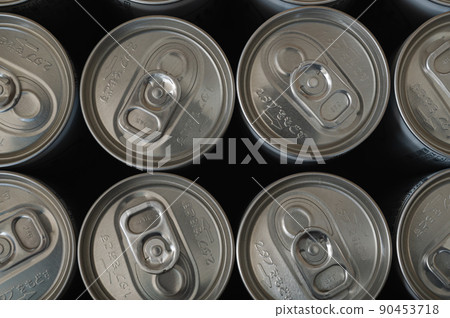 Aluminum cans 90453718