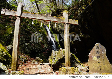 東京 禦岳綾廣瀑布 東京 禦岳綾廣瀑布 90454806