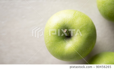 Banner with green apples Banner with green apples 90456265