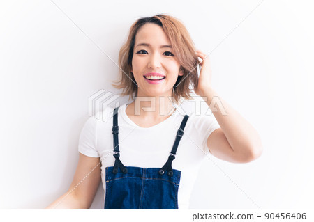 Young lady's portrait Young lady's portrait 90456406