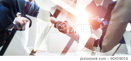 Shaking people partnership Shaking people partnership 90459058