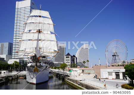 Yokohama Minatomirai Sail Training Ship Nippon Maru (Full-sail exhibition sail) Yokohama Minatomirai Sail Training Ship Nippon Maru (Full-sail exhibition sail) 90463095