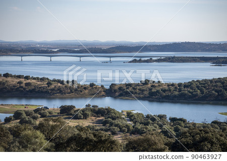 PORTUGAL ALENTEJO MONSARAZ LAKE PORTUGAL ALENTEJO MONSARAZ LAKE 90463927