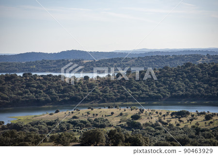 PORTUGAL ALENTEJO MONSARAZ LAKE PORTUGAL ALENTEJO MONSARAZ LAKE 90463929