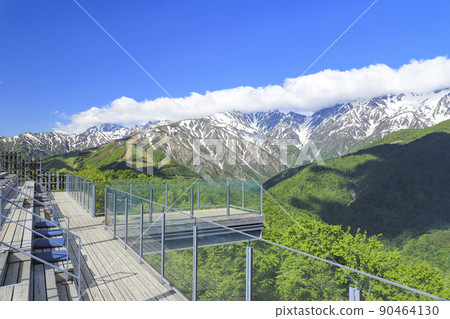 Superb view terrace "Hakuba Mountain Harbor" Fresh green 90464130