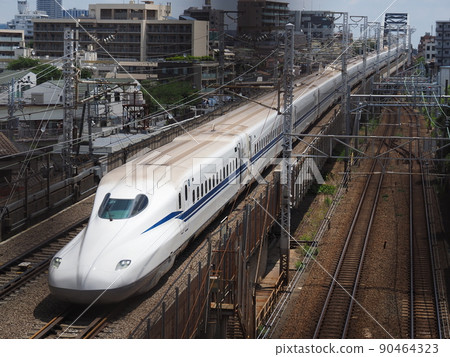 Shinkansen N700S J15 formation at Nishimagome overpass 90464323
