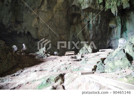 Fairy Cave in Bau, Sarawak, Borneo, Malaysia Fairy Cave in Bau, Sarawak, Borneo, Malaysia 90465146
