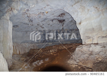 Fairy Cave in Bau, Sarawak, Borneo, Malaysia Fairy Cave in Bau, Sarawak, Borneo, Malaysia 90465161