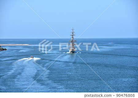 蘇伊士運河，地中海出口 90476808