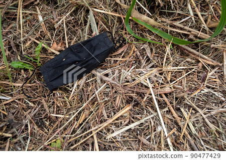 被拋棄的 垃圾 面具 90477429